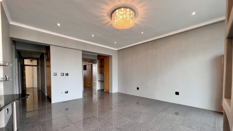 2 Bedroom Property for Sale in Strand Central Western Cape